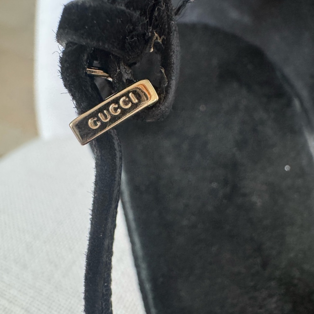 Authentic RARE  Gucci shoes, black suede flower detail 39 - Picture 6 of 16